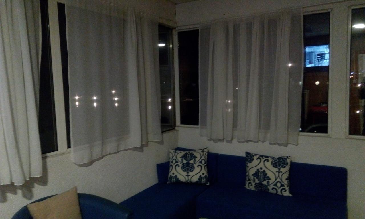 Hotel Splav Guest Hause Gusar Belgrado Exterior foto