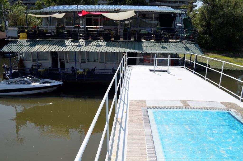 Hotel Splav Guest Hause Gusar Belgrado Exterior foto