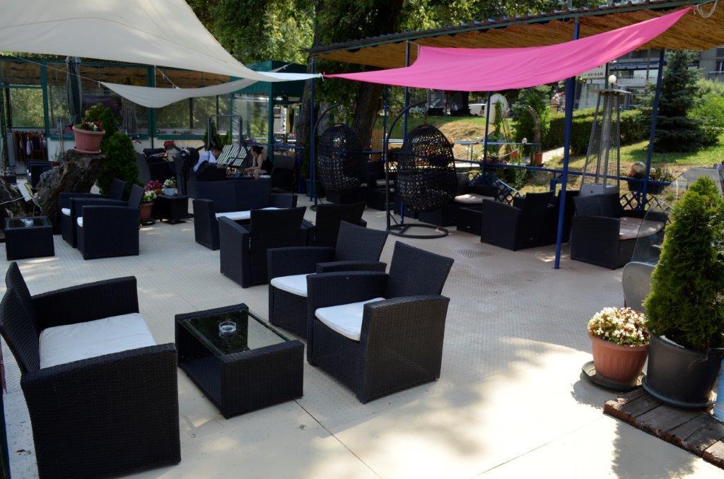 Hotel Splav Guest Hause Gusar Belgrado Exterior foto