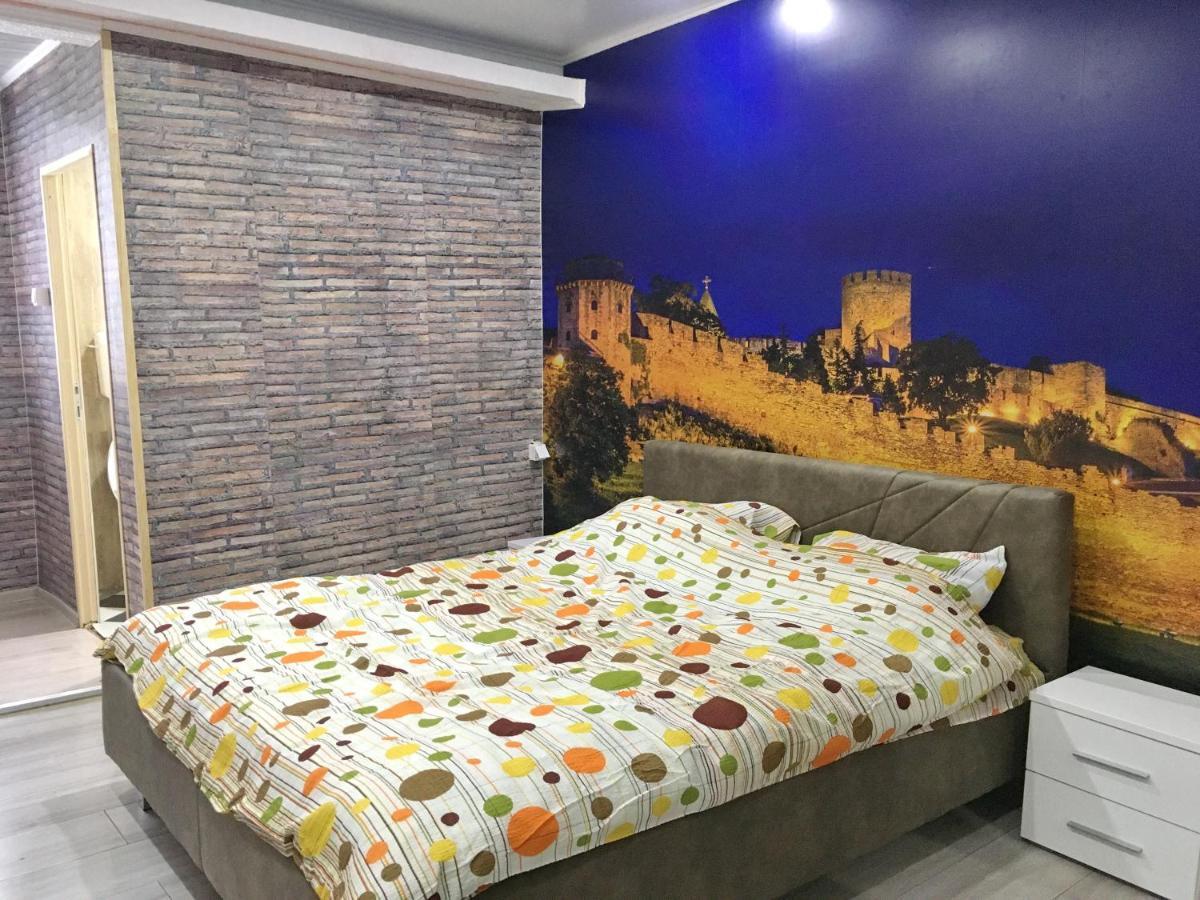 Hotel Splav Guest Hause Gusar Belgrado Exterior foto